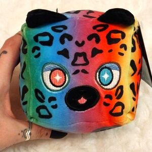 META CUBEZ LEOPARD PRINT STACKABLE COLLECTIBLE CUBE